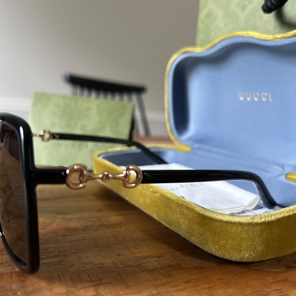 Gucci sunglasses